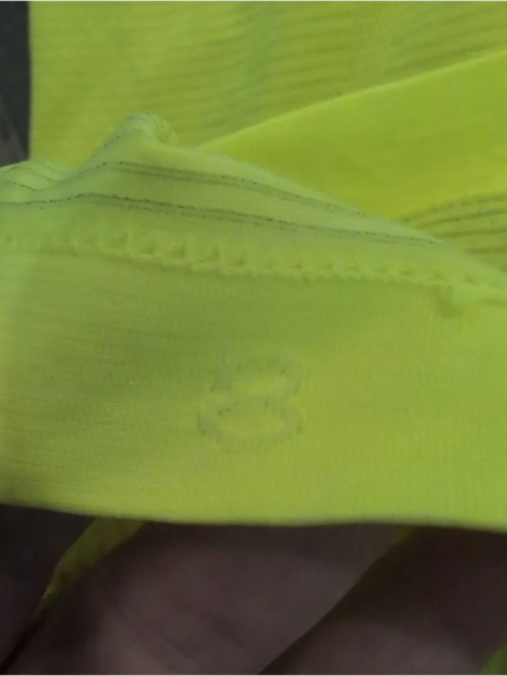 Lululemon Swiftly Tech Long Sleeve 2.0Highlight Yellow / Highlight Yellow